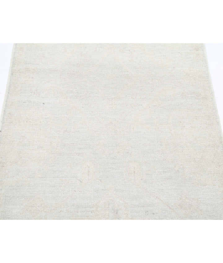 Hand Knotted Oushak Wool Rug 2' 6" x 8' 0" - No. AT72258