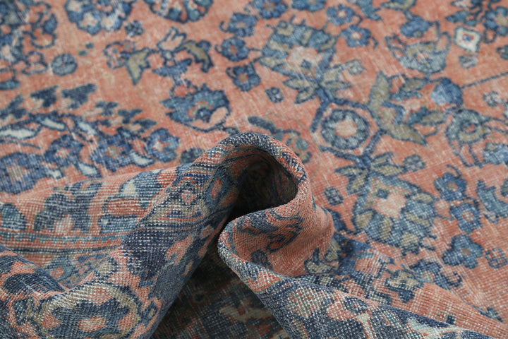 Hand Knotted Vintage Persian Sarouk Wool Rug 7' 3" x 10' 9" - No. AT24694