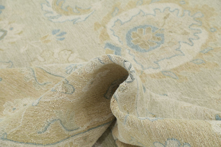 Hand Woven Serenity Sumak Wool Rug 8' 2" x 10' 11" - No. AT67191