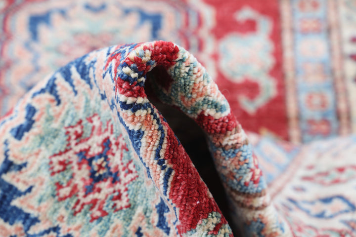 Hand Knotted Royal Kazak Wool Rug 2' 7" x 4' 0" - No. AT65342