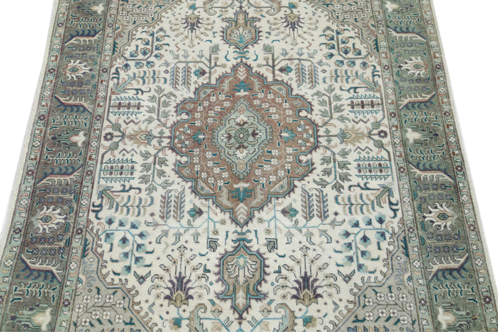 Hand Knotted Vintage Persian Tabriz Wool Rug 3' 2" x 5' 0" - No. AT66861