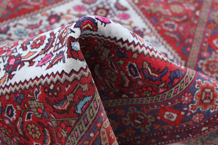 Hand Knotted Persian Tabriz Wool Rug 2' 7" x 4' 1" - No. AT41322