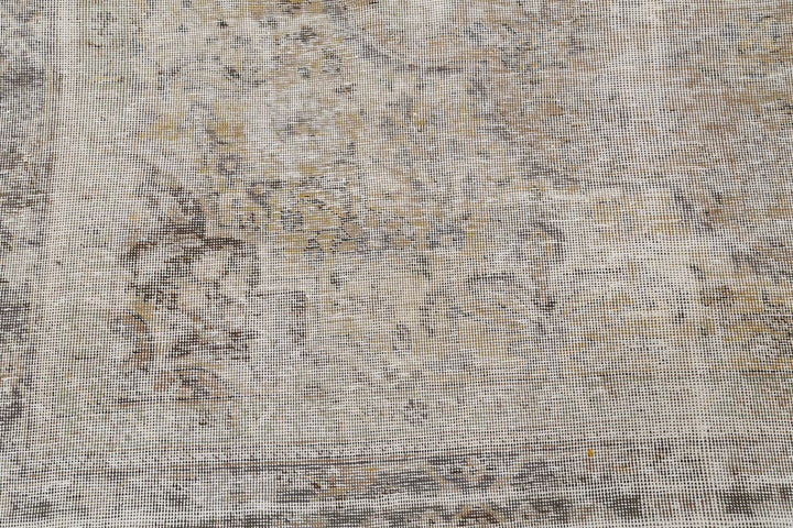 Hand Knotted Vintage Persian Tabriz Wool Rug 6' 11" x 10' 1" - No. AT70408