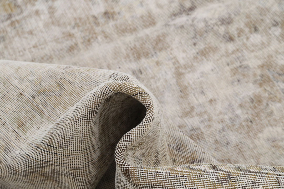 Hand Knotted Vintage Persian Tabriz Wool Rug 6' 11" x 10' 1" - No. AT70408