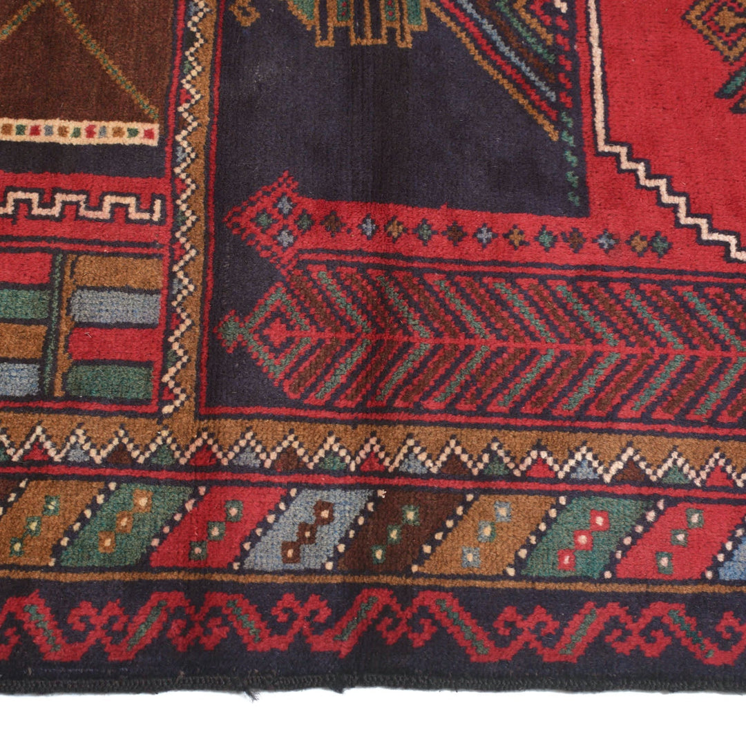 Prayer Rug 2' 7" x 4' 2" - No. AL86197