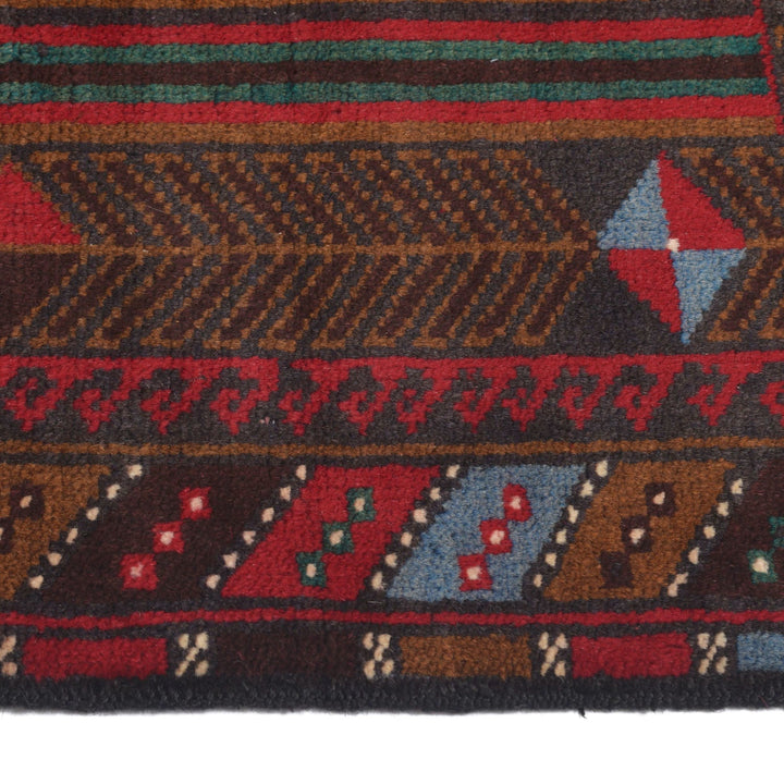 Prayer Rug 2' 5" x 4' 2" - No. AL55831