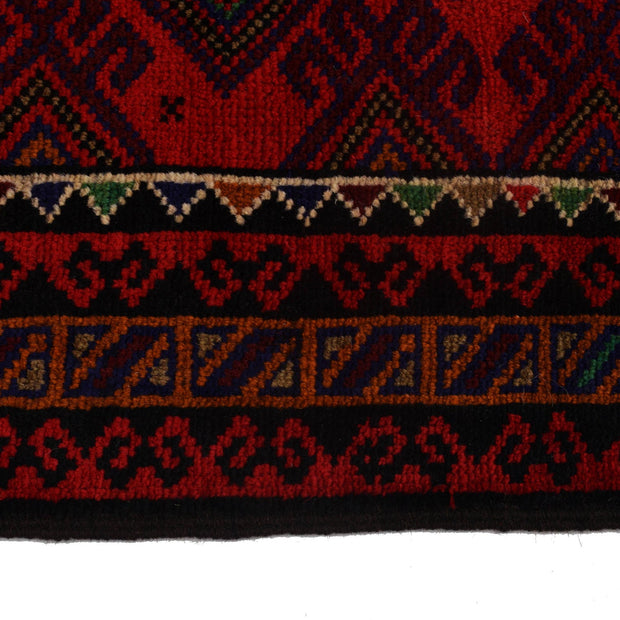 Baluchi Rug 2'6" x 4'7" - No. AL21915