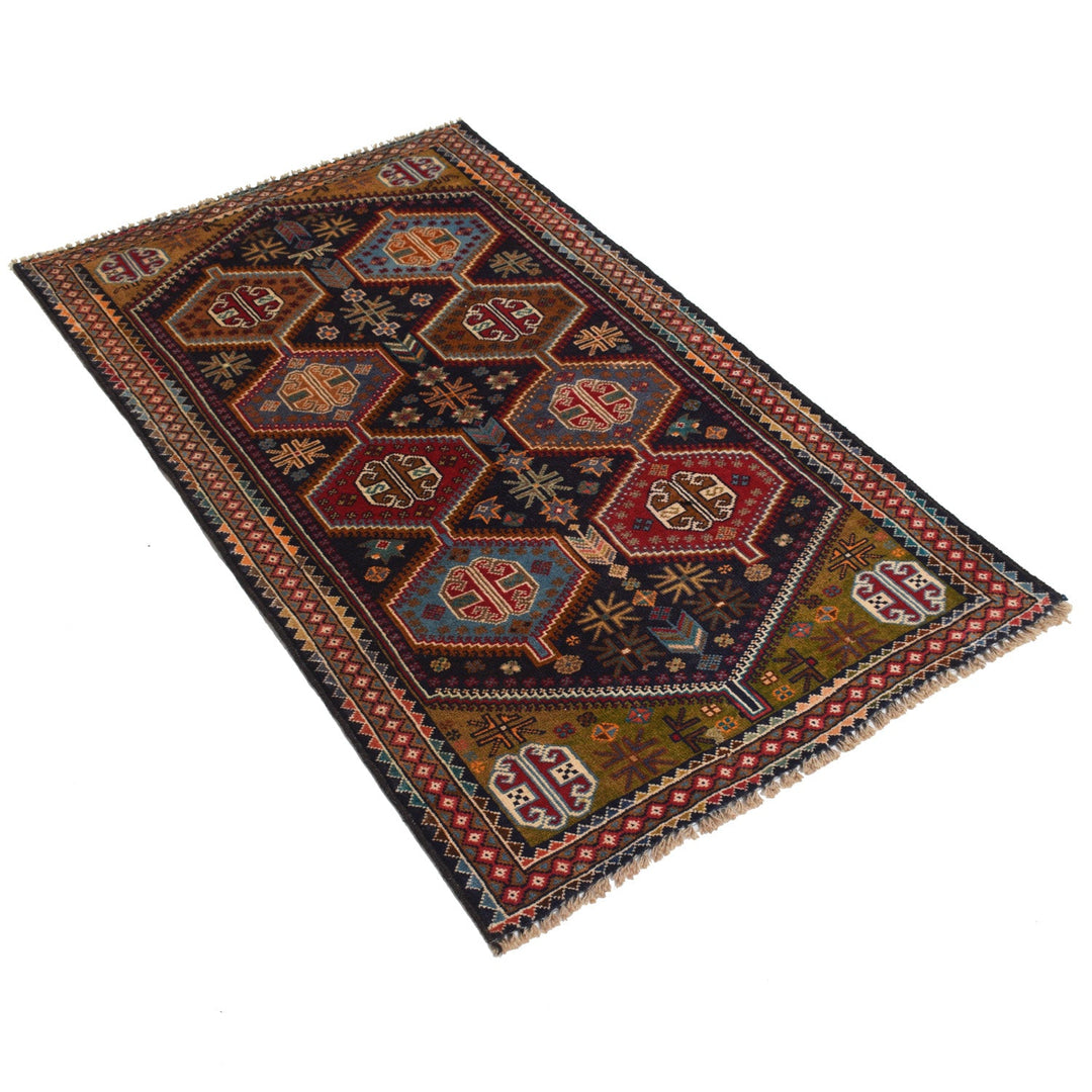 Prayer Rug 2'6" x 4'4" - No. AL75115