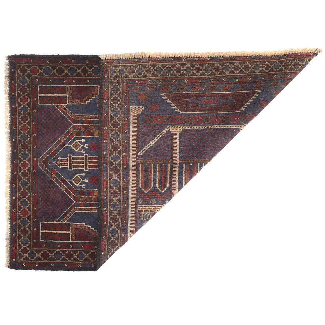 Prayer Rug 2'9" x 3'9" - No. AL28673