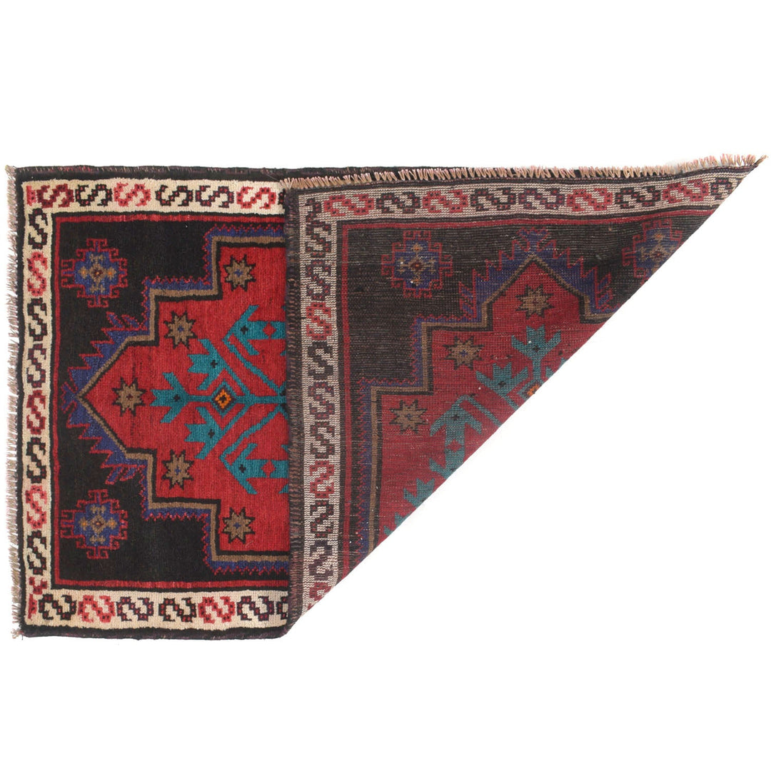 Baluchi Rug 2' 8" x 4' 4" - No. AL22690