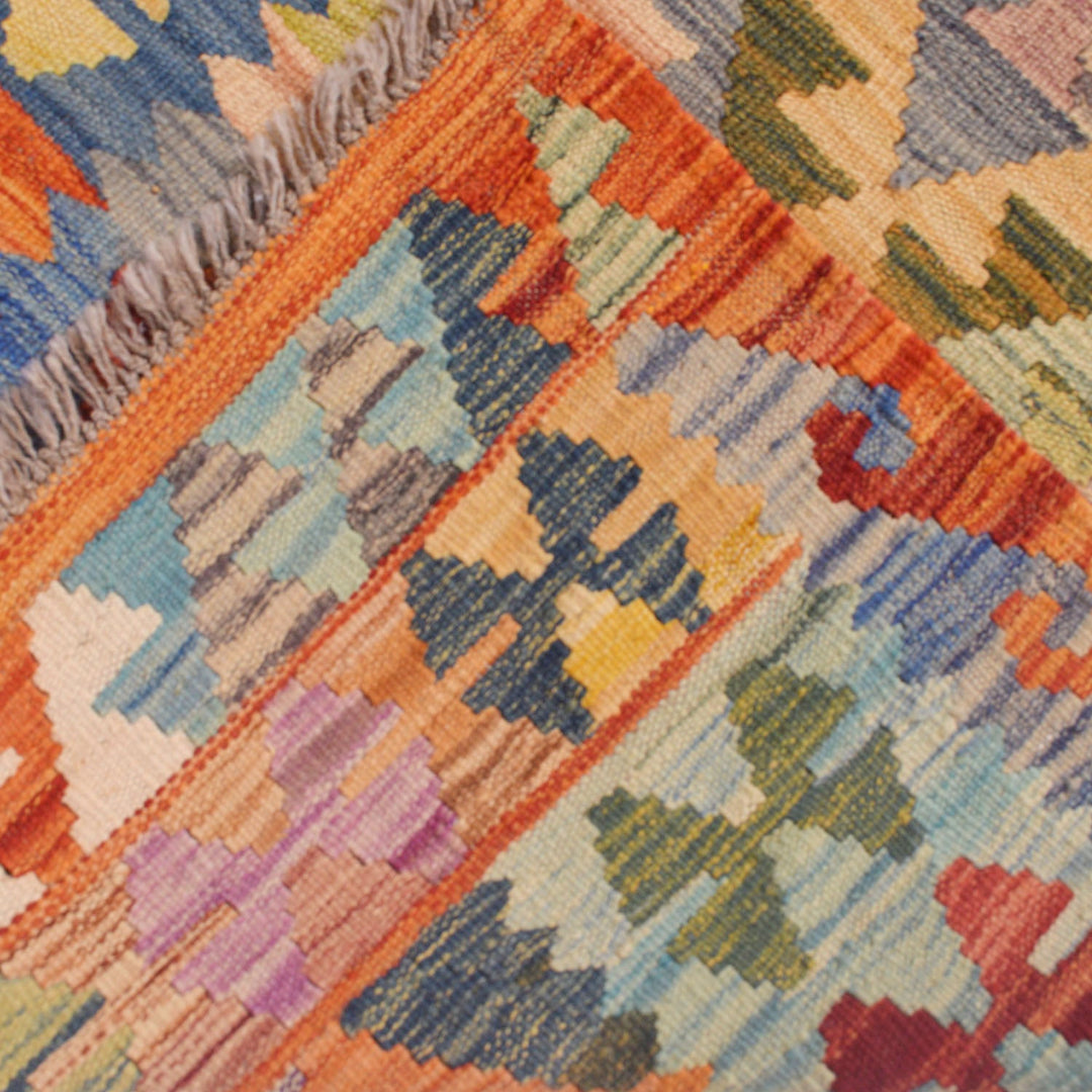 Vegetable Kilim 3' 2" x 5' " - No. AL99506