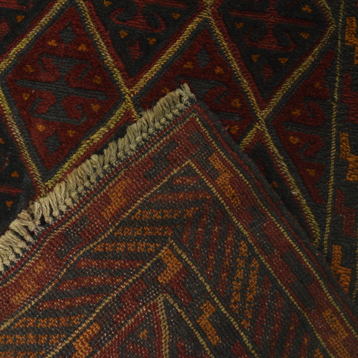 Mashwani Runner 2' 4" x 11' 6" - No. AL42894