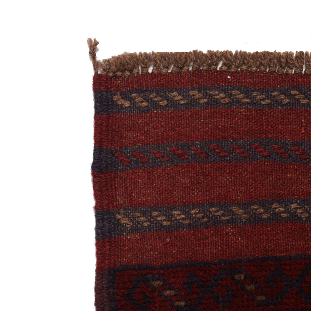 Mashwani Runner 1' 9" x 7' 7" - No. AL90301