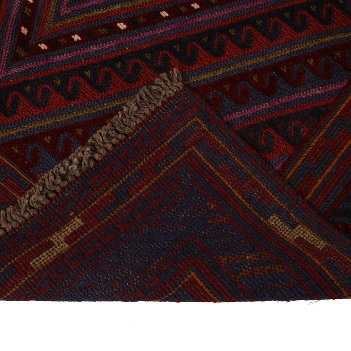 Mashwani Rug 3'7" x 4'2" - No. AL95703