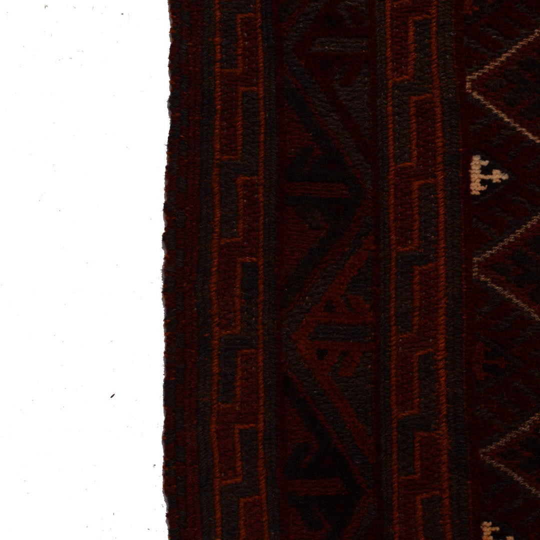 Mashwani Rug 4'7" x 6'1" - No. AL11434