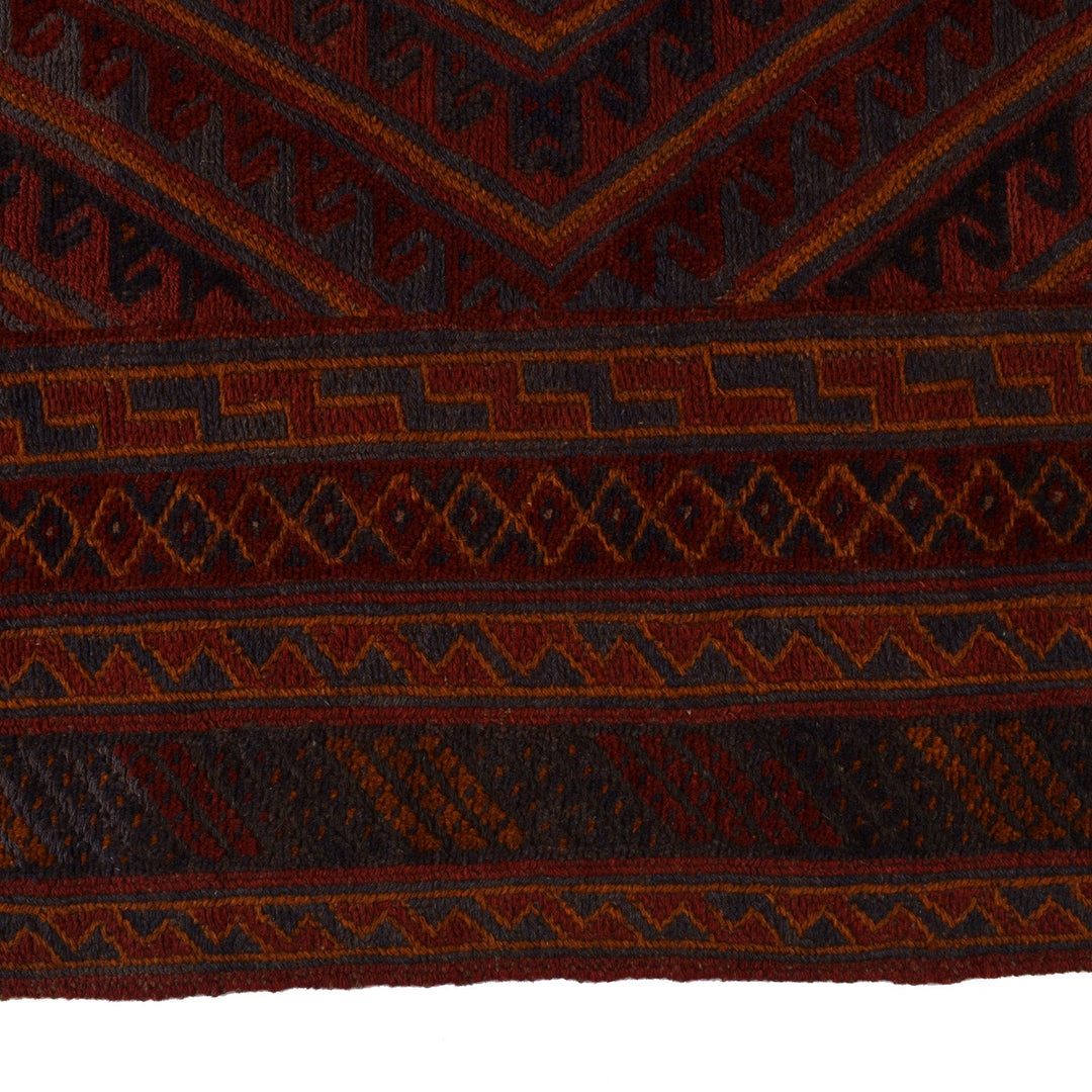 Mashwani Rug 4'7" x 6'3" - No. AL23489