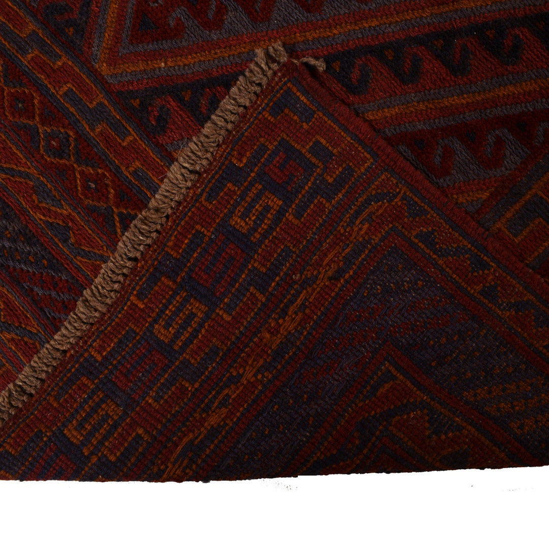 Mashwani Rug 4'7" x 6'3" - No. AL23489