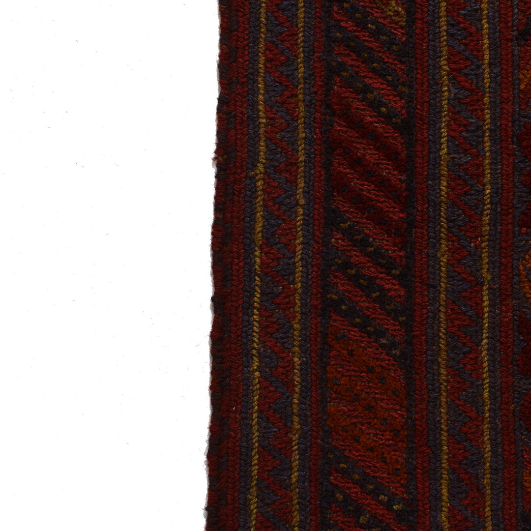 Mashwani Rug 3'7" x 4'2" - No. AL16637