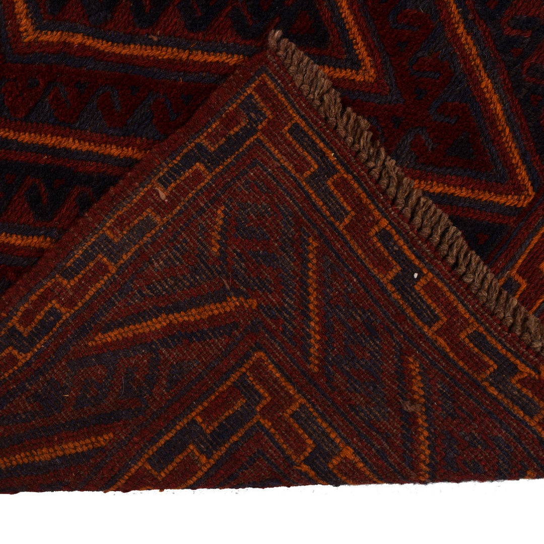Mashwani Rug 3'8" x 4'1" - No. AL66807