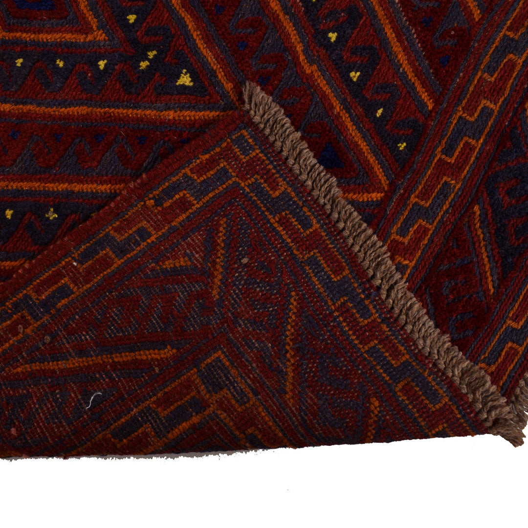 Mashwani Rug 3'8" x 4'1" - No. AL10950