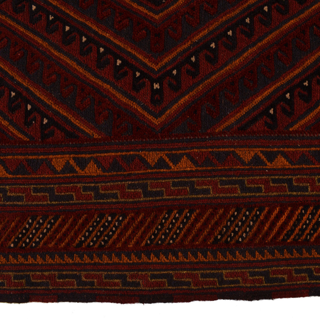 Mashwani Rug 4' 8" x 6' 0" - No. AL65125
