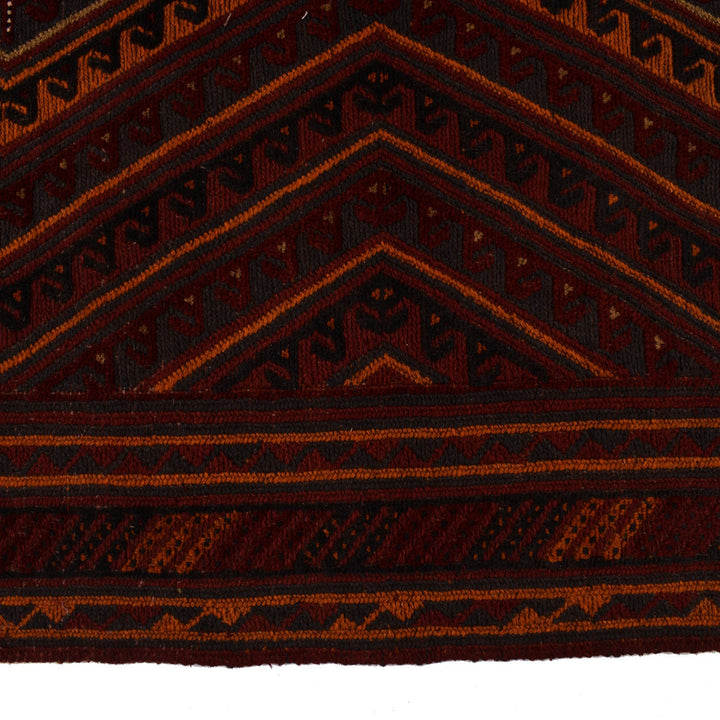 Mashwani Rug 4'9" x 6'0" - No. AL20021