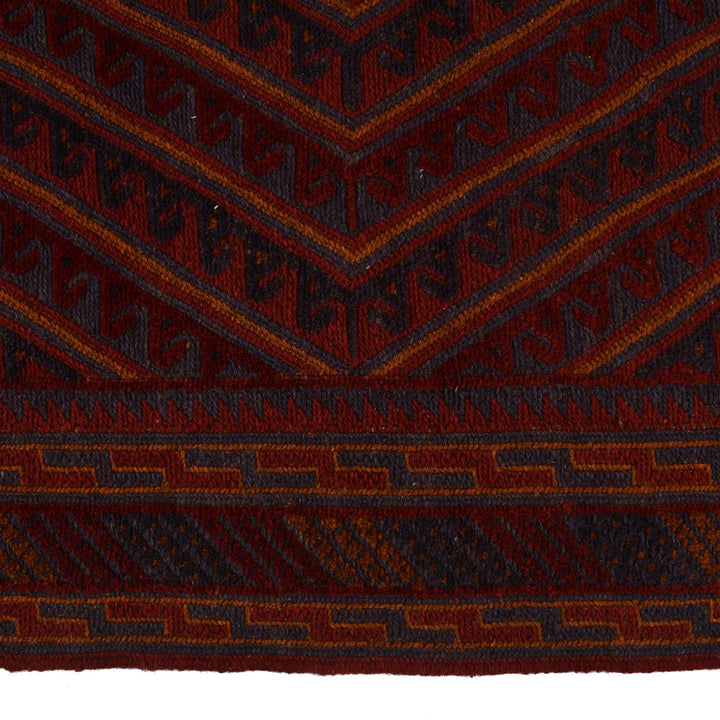 Mashwani Rug 4'7" x 6'1" - No. AL36418