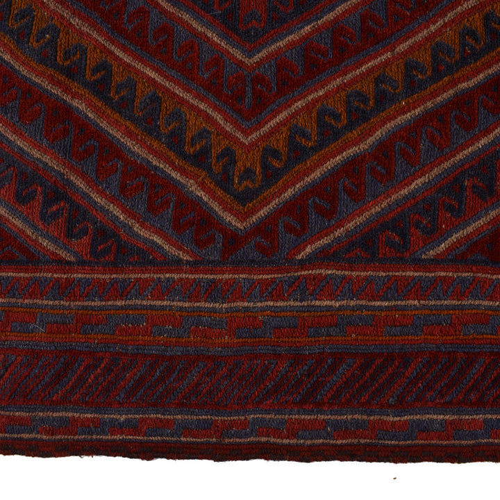 Mashwani Rug 4'9" x 5'9" - No. AL53268