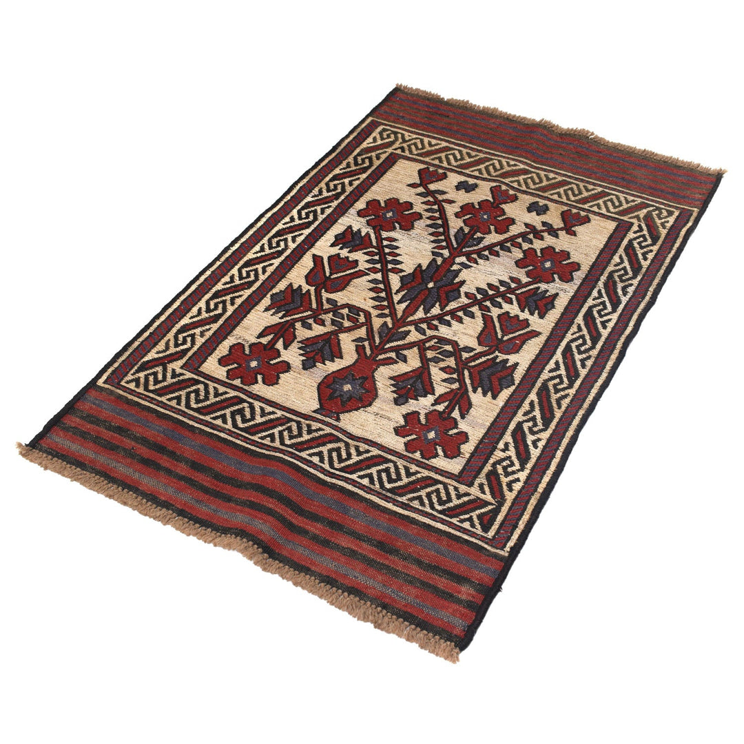 Saghari Kilim 2' 7" x 4' 3" - No. AL64700
