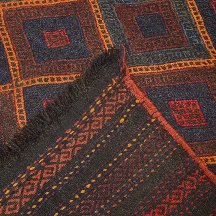 Afghan Suzuni Kilim Rug 5'7" x 8'8" Flat-Weave border