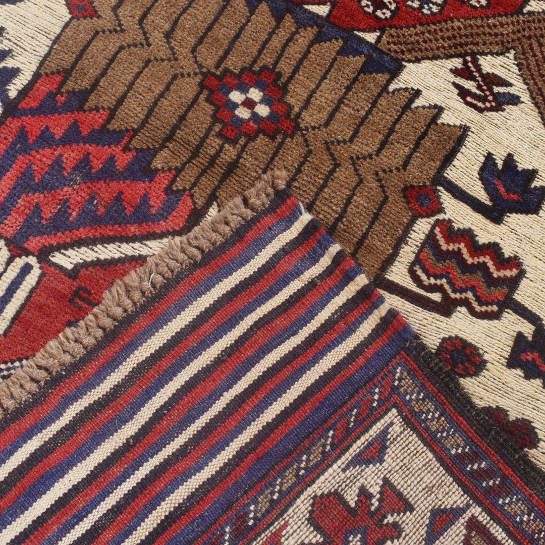 Barjasta Rug 4'2" x 5'8" - No. AL51828