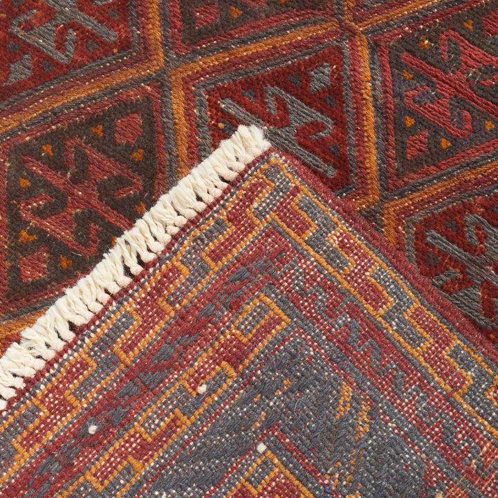 Mashwani Rug 4'8" x 5'7" - No. AL70934