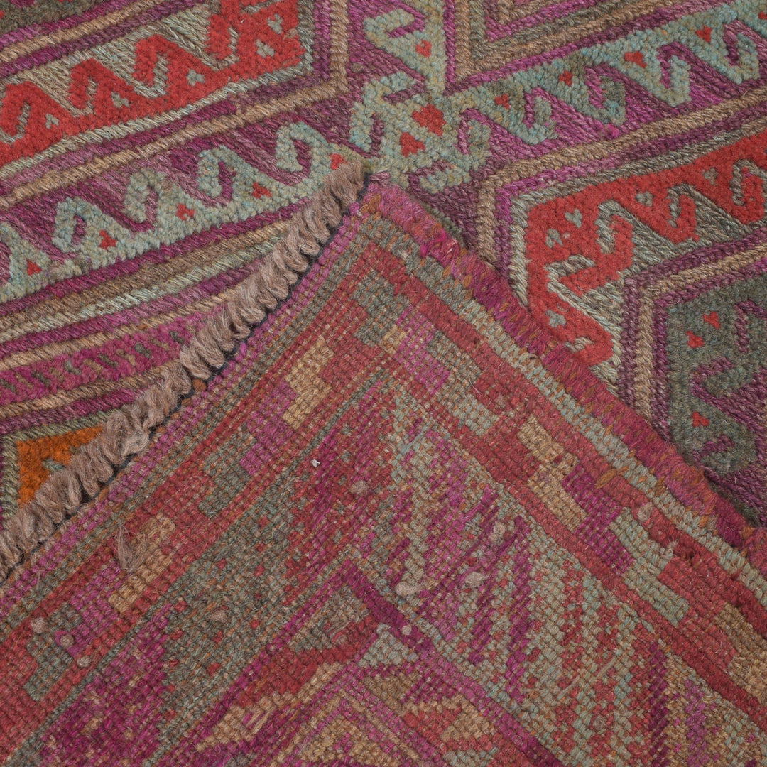 Mashwani Rug 3' 2" x 3' 9" - No. AL60596