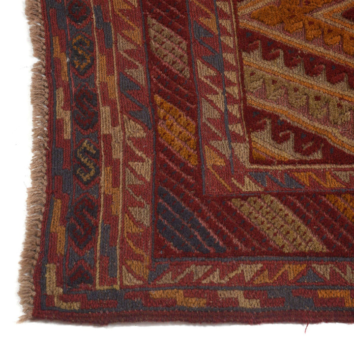 Mashwani Runner 2' 7" x 11' 8" - No. AL53669