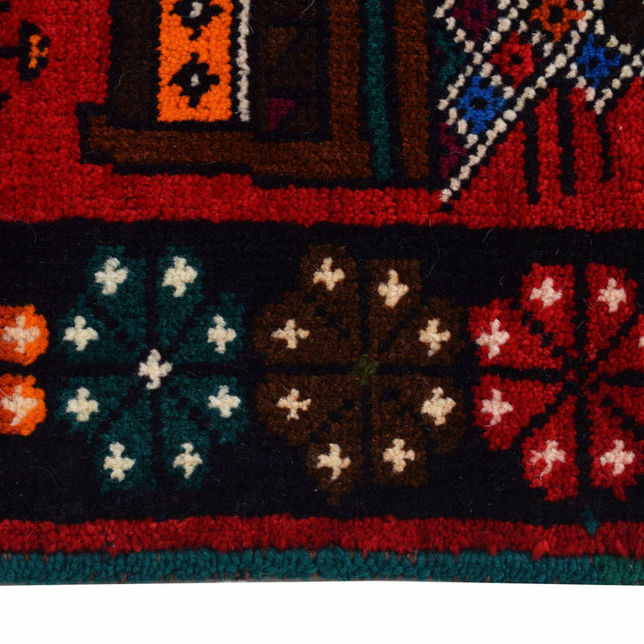 Pictorial Rug 2' 8" x 4' 7" - No. AL10719