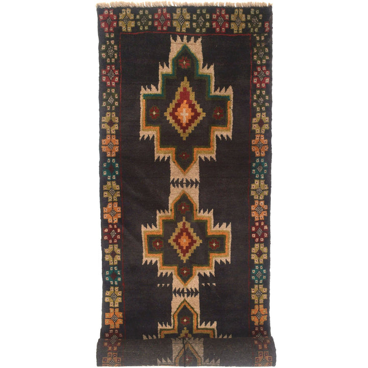 Baluchi Runner 2' 4" x 7' 6" - No. AL80011