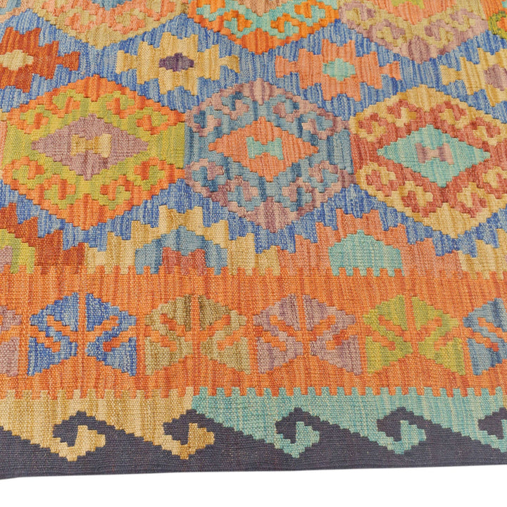 Vegetable Kilim 5'7" x 7'9" - No. AL87278